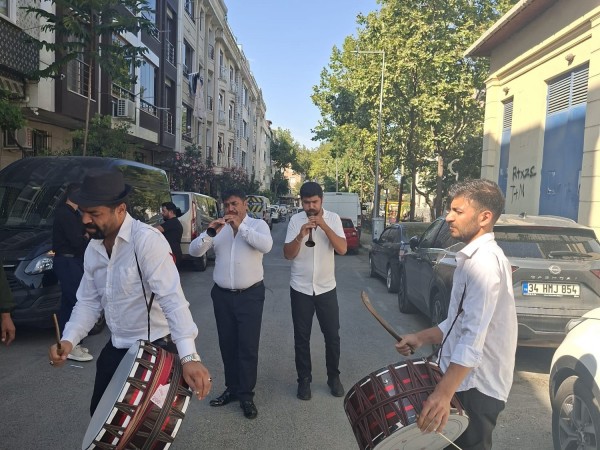 Düğün Davulcusu | Profesyonel Davul Zurna Ekibi – İstanbul